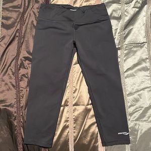 Saucony Black Capris - S